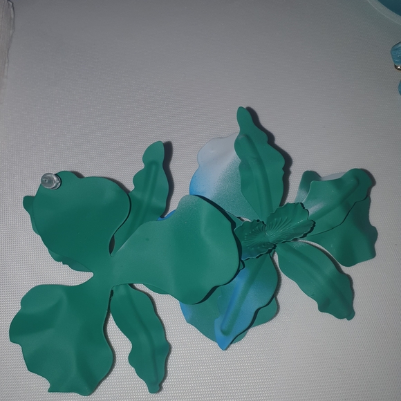 Colorful Floral Bundle Earrings & Bangles - Picture 7 of 8